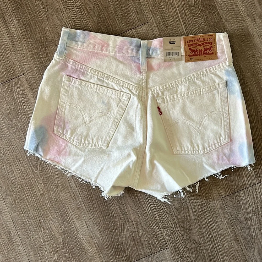 Tie dyed Levi’s 501 shorts - Picture 1 of 4